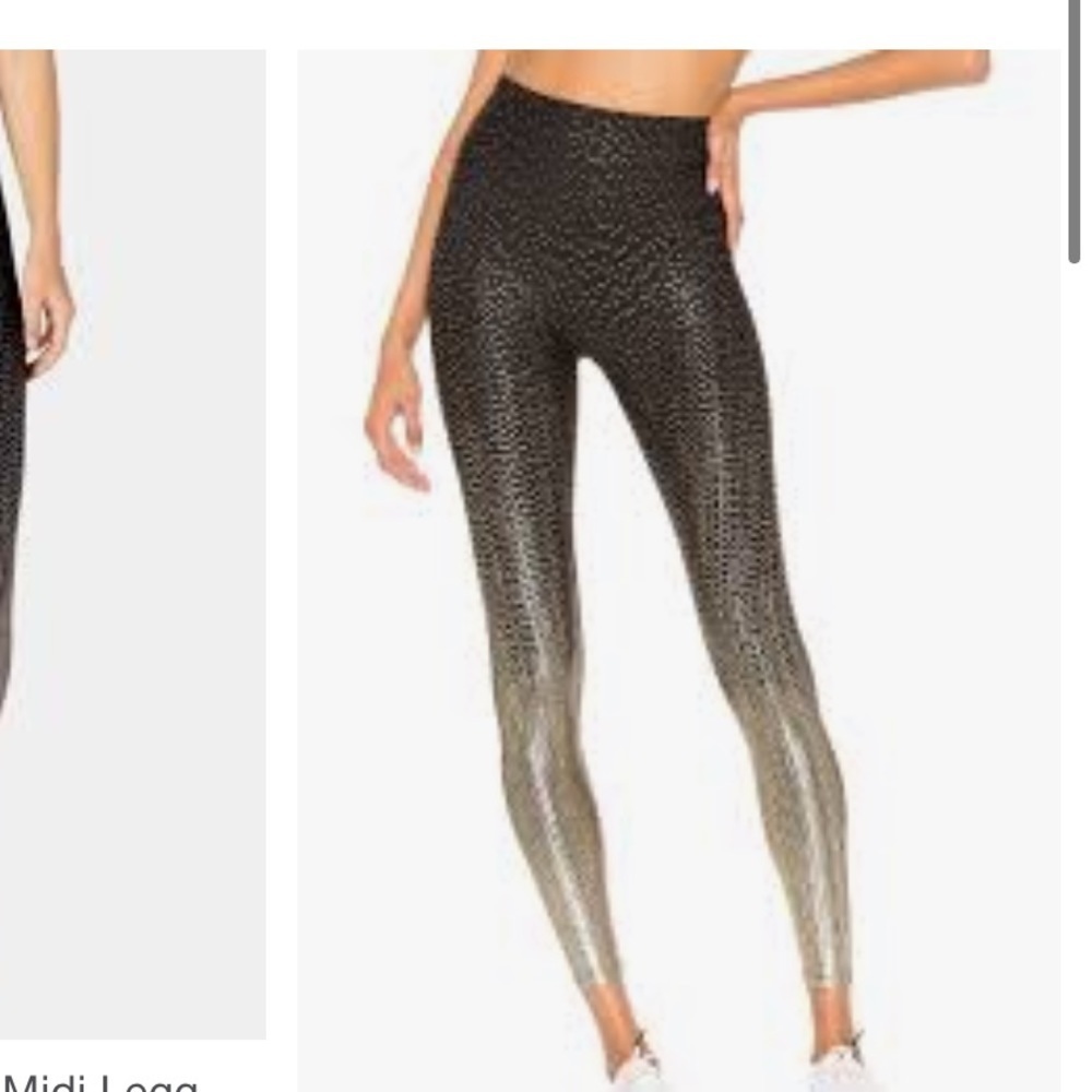 Beyond Yoga Black antique gold drop drop leggings